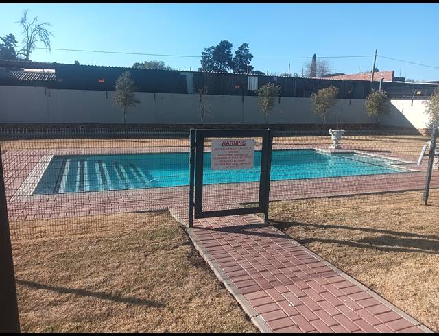 2 BEDROOM SECTIONAL TITLE FOR SALE IN BENONI NORTH